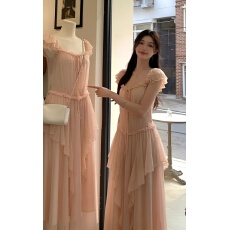 批发轻奢浪漫荷叶边度假<b class='q'>连衣裙</b>