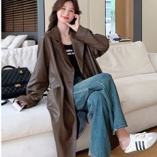 批发咖色高级感中长款西装pu皮衣外套女2026<b class='q'>春</b>季新款宽松休闲气质风衣