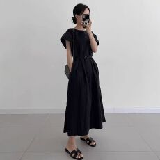 批发<b class='q'>韩国</b>chic夏季新款复古减龄圆领带收腰显瘦长款纯色短袖<b class='q'>连衣裙</b>女