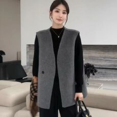批发流行爆款灰色毛呢马甲欧货2026马夹洋气高端加厚外穿<b class='q'>背心</b>秋冬季