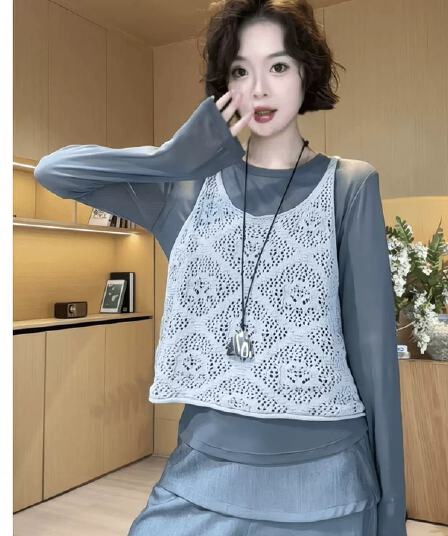 고급 센스 홀로우 아웃 니트 스웨터 캐미솔 2026 여름 새로운 루즈핏 슬림해 보이는 스택 착용 외출용 민소매 맨위