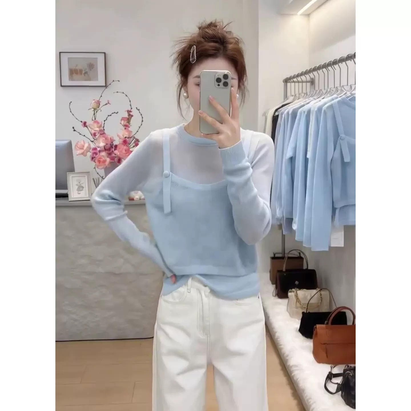 한 부서 분위기 센스 라운드 넥 페이크 레이어드 니트 스웨터 여성 봄 슬림해 보이는 연령 감소 고급 센스 긴팔 기본 셔츠 맨위