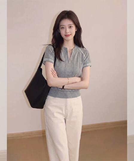 미니멀리즘 바람 출퇴근 회색 착용 가져 가라. 하프 지퍼 니트 스웨터 여성 여름 반팔 디자인 센스 고유 한 작은 대중 맨위 얇은