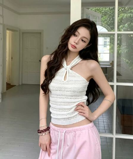 프랑스식 레트로 주황색 홀로우 아웃 행침 목 니트 조끼 여성 여름 몸매 가꾸기 슬림해 보이는 고급 센스 핫걸 맨위 얇은