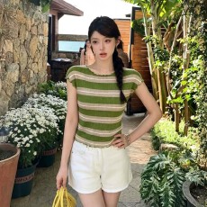 批发韩系撞色条纹木耳边短袖针织衫女夏季修身显瘦百搭气质小个子上衣