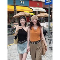 批发黑色细闪无袖荡领吊带背心女<b class='q'>夏</b>季外穿高级感修身显瘦短款辣妹上衣