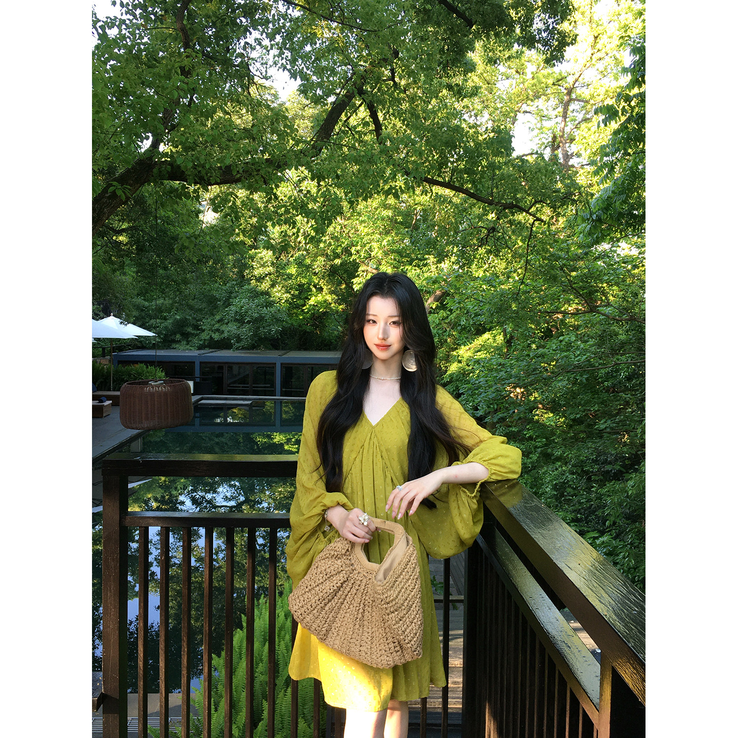 새로운 중식 국풍 V넥 루즈핏 도트 무늬 휴가 여성 드레스 여름 작은 키 천 금빛 바람 치마