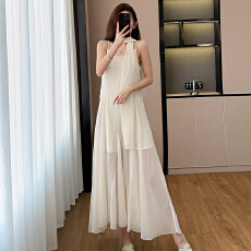 批发2026春夏新款法式度假风无袖吊带连衣裙女白色长裙显瘦气质绝美