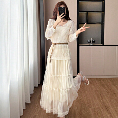 批发春夏季慵懒风<b class='q'>宽松</b>缕空防晒罩衫性感吊带背心高腰花边半身裙三件套