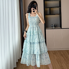 批发碎花气质绝美连衣裙女夏季新款防晒<b class='q'>开衫</b>蛋糕长裙子两件套