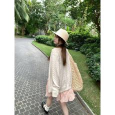 批发孔真烦呐 镂空羊毛针织<b class='q'>开衫</b>女2026新款慵懒风度假米白色外搭上衣