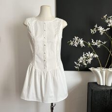 批发孔真烦呐佩妮达少女镂空边背心连衣裙女<b class='q'>夏</b>日漂亮无袖小裙子