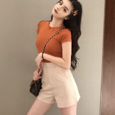 批发夏季简约正肩<b class='q'>修身</b>显瘦纯棉T恤+杏色高腰短<b class='q'>裤</b>