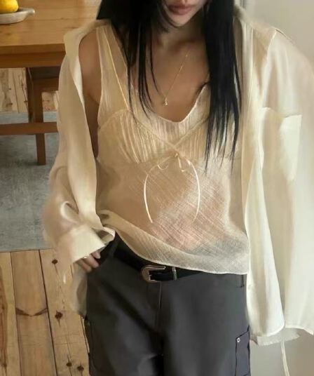 작은 섹시함 인사이드 가져 가라. 주름 질감 센스 캐미솔 망사 스택 착용 V넥 패치워크 슬립 페이크 레이어드 조끼
