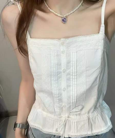 캐미솔 싱글 줄 버튼 레이스 레이스 레이스업 순면 뒤로 심장 안에 가져 가라. 허리 수축 슬림해 보이는 캐미솔 쇼트 스타일 외출용