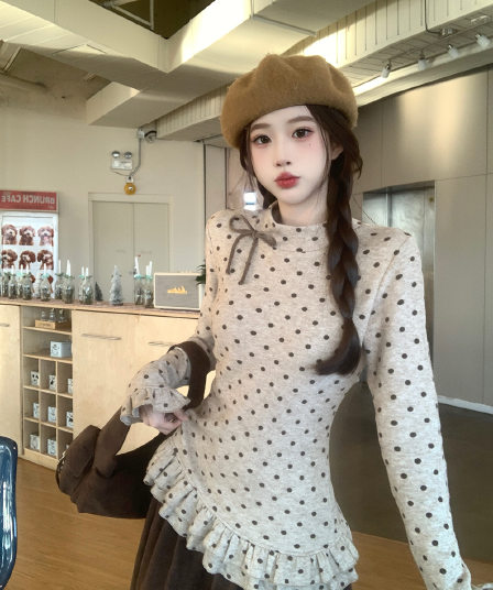 재고 있음 실사 봄 가을 레트로 도트 무늬 나비 매듭 레이스 몸매 가꾸기 슬림해 보이는 인사이드 가져 가라. 기본 셔츠 여성 셔츠