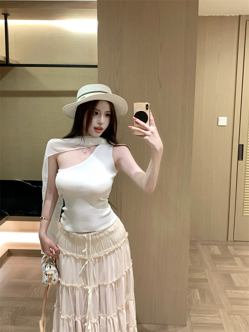 실사 정가 순수한 욕망 핫걸 섹시함 작은 대중 비스듬한 어깨 몸매 가꾸기 슬림해 보이는 리본 조끼 니트 스웨터 맨위 여성