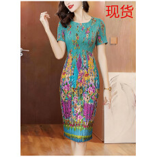 批发三宅褶皱2026夏季新款大码阔太太<b class='q'>宽松</b>复古印花气质显瘦A字<b class='q'>连衣裙</b>