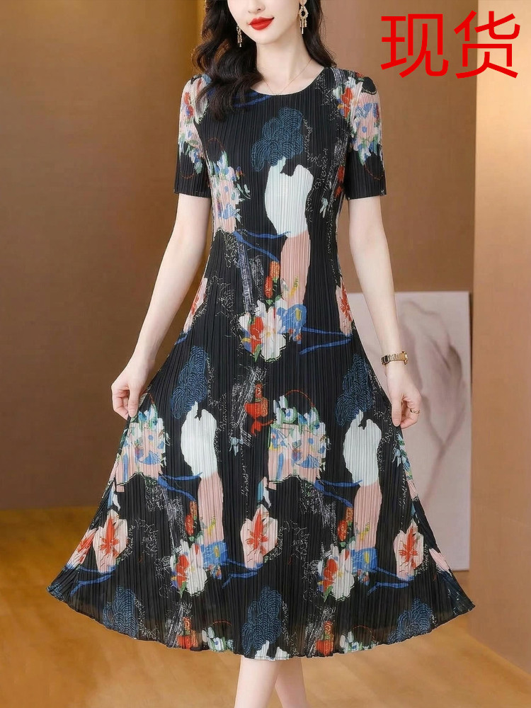 RY2226# 三宅褶皱2026夏季新款大码阔太太宽松复古印花气质显瘦A字...