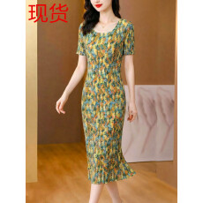 批发三宅褶皱2026夏季新款大码阔太太宽松复古印花气质显瘦A字连衣裙
