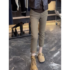 批发秋季新款时尚<b class='q'>牛仔</b>铅笔裤<b class='q'>女</b>2025年大码洋气显瘦微弹九分直筒<b class='q'>小脚裤</b>