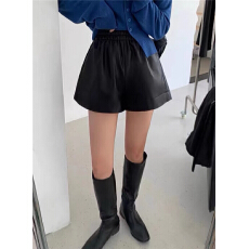 批发PU皮裤女秋冬韩版高腰显瘦百搭热短裤子