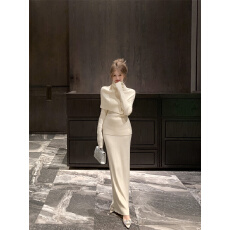 批发实拍实价高级时尚懒套装高领披肩两件套设计感针织打底上衣半身裙