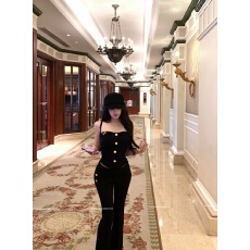 批发实拍实价~ 2026新款时尚纯欲黑色<b class='q'>修身</b>套<b class='q'>装</b>百搭显身显身材两件套