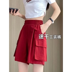 批发胖mm200斤加肥<b class='q'>加大码</b><b class='q'>女装</b>速干工装五分裤女夏胖妹妹休闲阔腿裤女