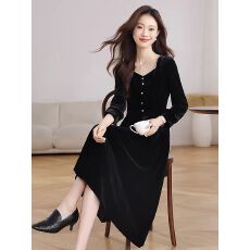 批发设计感法式优雅赫本风长裙2025秋冬季新款气质收腰显瘦<b class='q'>丝绒</b><b class='q'>连衣裙</b>