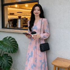 批发跨境显瘦<b class='q'>连衣裙</b>波西米亚V领<b class='q'>开叉</b>新品大裙摆宽松显瘦长袖大码收腰