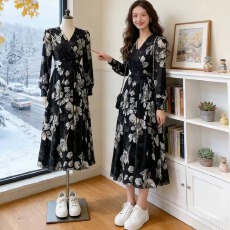 批发辣妹宽松显瘦<b class='q'>连衣裙</b>长袖大码波西米亚收腰<b class='q'>开叉</b>大裙摆跨境新品显瘦