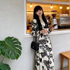 批发<b class='q'>欧美</b>休闲开叉法式雪纺连衣<b class='q'>裙</b>少妇新品性感韩版显瘦跨境长袖辣妈