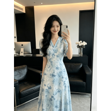 批发法式旗袍夏季碎花V领裙新款妈妈装法式休闲性感短袖修身显瘦<b class='q'>欧美</b>