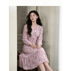 批发妈妈装春秋装新款长袖<b class='q'>连衣裙</b>女粉红色印花设计感<b class='q'>欧美风</b>收腰长裙