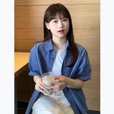 批发美式复古蓝色格子短袖衬衫女夏季新款宽松刺绣设计感百搭小众衬衣