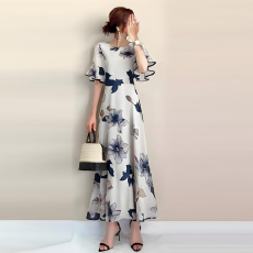 批发日系2025夏夏季新款圆领印花后绑带喇叭中袖<b class='q'>连衣裙</b>