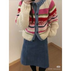 韩国原单东大门～韩女彩虹白 羊毛粗棒针编织重工 厚重感圆领外套