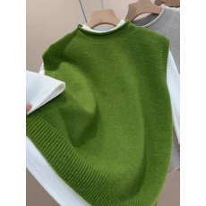 批发绿色圆领无袖针织马甲女2025年秋冬新款洋气休闲<b class='q'>百搭</b>宽松显瘦上衣