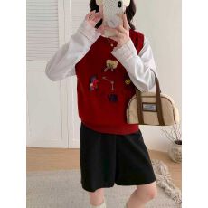 批发韩系卡通刺绣圆领针织马甲女秋冬新款宽松叠穿无袖坎肩背心毛衣潮