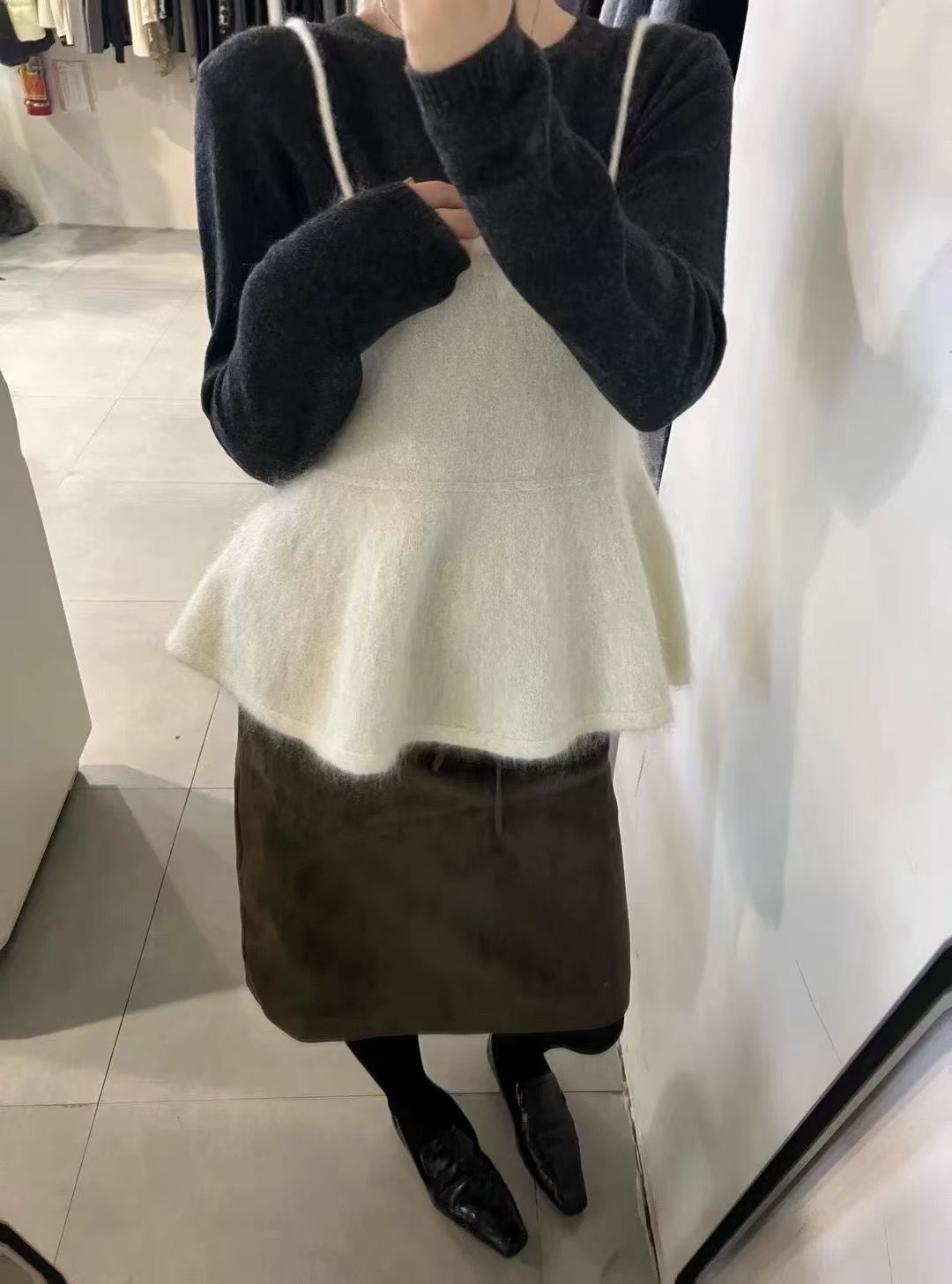 한 부서 레트로 부드러운 찹쌀 꽃밭 캐미솔 가을 겨울 품격 부드러운 바람 연령 감소 다용도 스택 착용 민소매 맨위