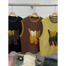 批发韩系复古卡通<b class='q'>刺绣</b>提花针织马甲背心女慵懒风减龄毛衣坎肩