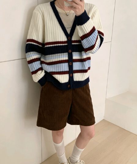 가을 겨울 새로운 V넥 양모 오픈 가디건 여성 루즈핏 한국 스타일 스트라이프 얇은 스타일 패치워크 색상 니트 스웨터 슬림해 보이는 연령 감소 외부 가져 가라.
