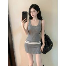 批发纯欲辣妹套装短款无袖针织吊带背心女<b class='q'>夏</b>季高腰包臀短裙灰色两件套