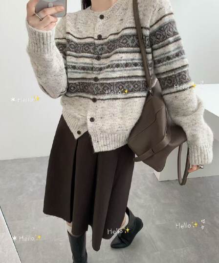 2026 가을 겨울철 새로운 레트로 자카드 루즈핏 인사이드 가져 가라. 만나는 외출용 니트 오픈 가디건 맨위 스웨터 여자
