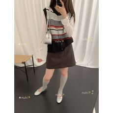 批发2026<b class='q'>秋</b>季新款时尚圆领撞色条纹设计感小众针织开衫马甲女叠穿背心