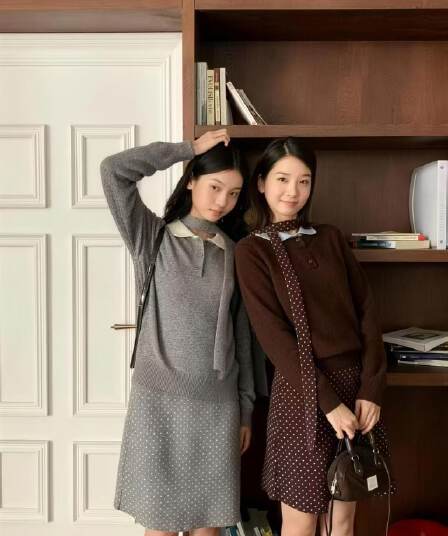 가을 켜기 새로운 한 부서 리본 양모 긴팔 니트 스웨터 도트 무늬 신축성 허리 한 마디 양모 반신 스커트