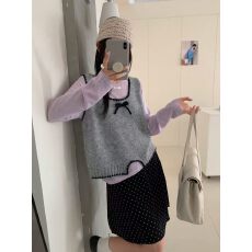 批发小香风撞色蝴蝶结针织马甲背心女秋冬设计感小众叠穿毛衣无袖上衣