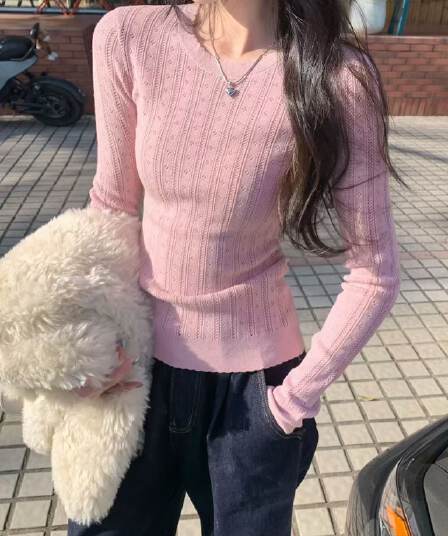 자이언트 잘 생긴 ~ 중 겨울 의류 인사이드 가져 가라. 회색 홀로우 아웃 니트 기본 셔츠 여성 2026 새로운 작은 키 몸매 가꾸기 짧은 맨위