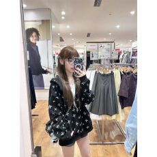 批发【华棉复合】时尚设计十字满印连帽<b class='q'>男</b>女小众外套薄款外衣